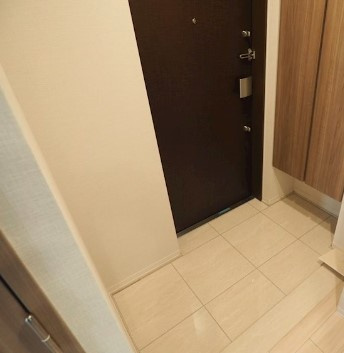 【玄関】 | ワンルーフレジデンス上野御徒町 | きれいな玄関です