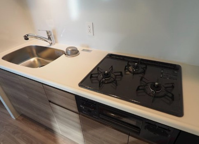 【キッチン】 | ワンルーフレジデンス上野御徒町 | 使いやすいキッチンです