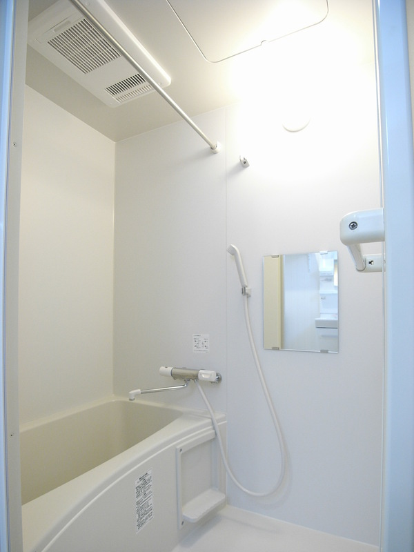 板橋区加賀２丁目のアパートの浴室