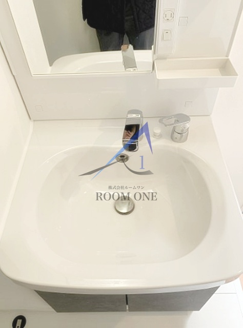 ソルナクレイシア荻窪Ⅲの洗面所|洗面台です。