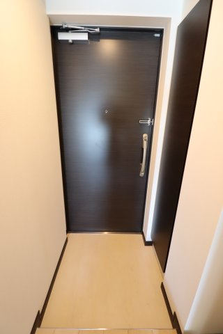 GENOVIA堀切菖蒲園の玄関