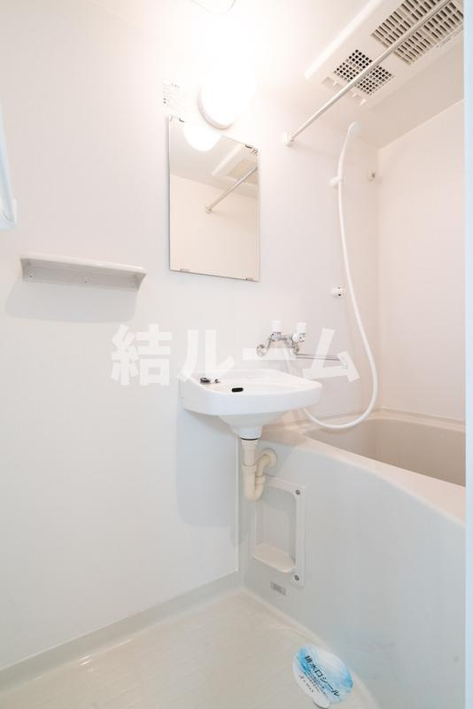 板橋区上板橋２丁目の賃貸マンションの浴室