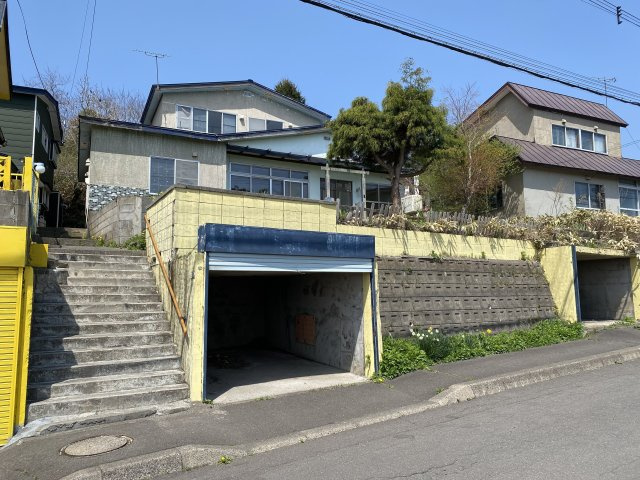 室蘭市宮の森町2丁目戸建の外観