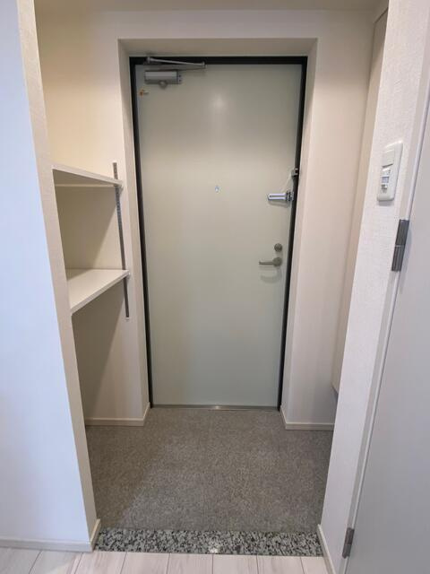 ドゥーエ西船橋の玄関