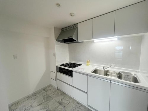 熊内スカイハイツのキッチン