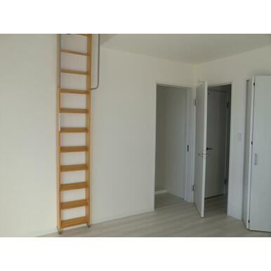 篠原伯母野山三丁目アパートの居間・リビング