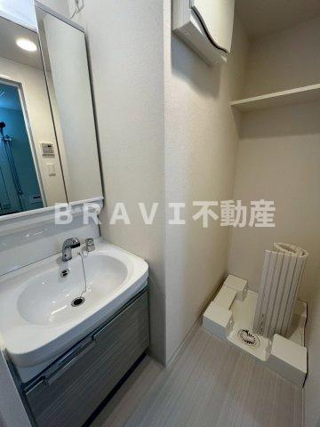 プレサンス北浜オリジン　BRAVI不動産の洗面所|【プレサンス北浜オリジン】広い洗面スペース