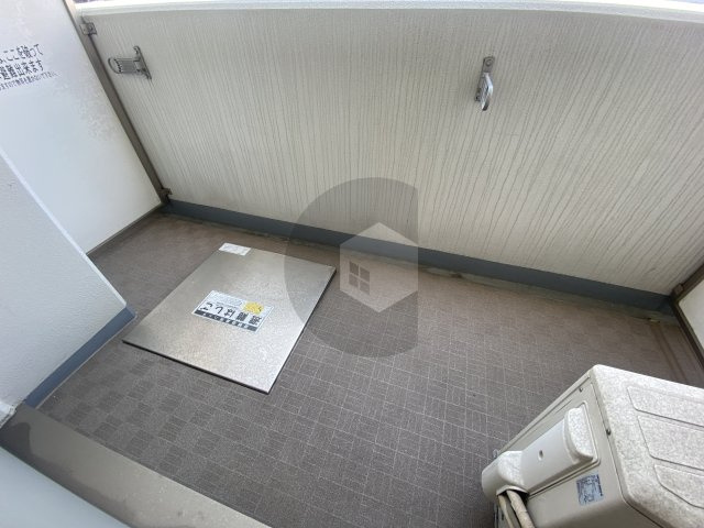 CASSIA高井田NouthCourtのバルコニー