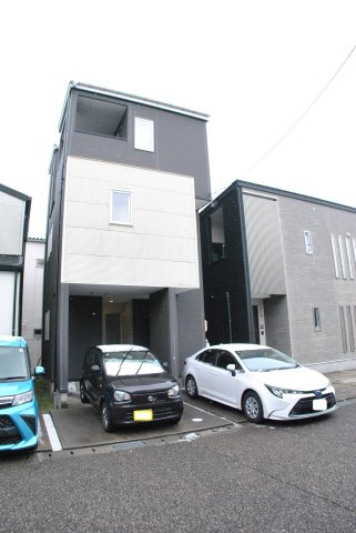 新潟市東区紫竹中古戸建の画像