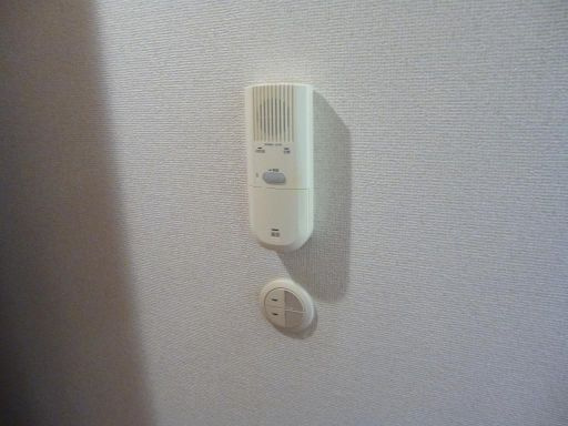 ハイネスコートのセキュリティ|インターホン☆