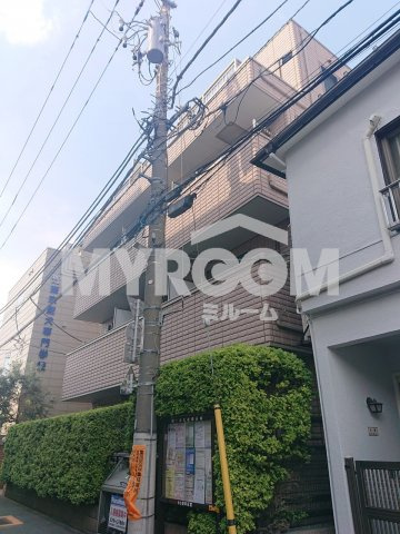 ハイネスコートの外観