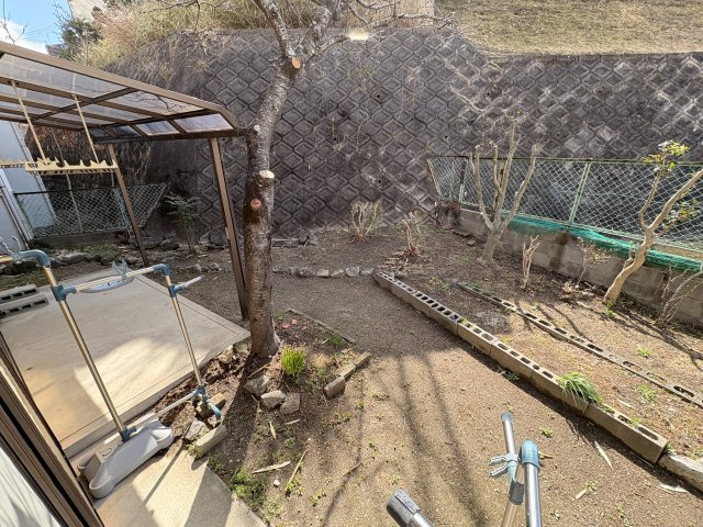 富雄元町4丁目戸建の庭