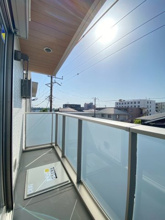 【バルコニー】