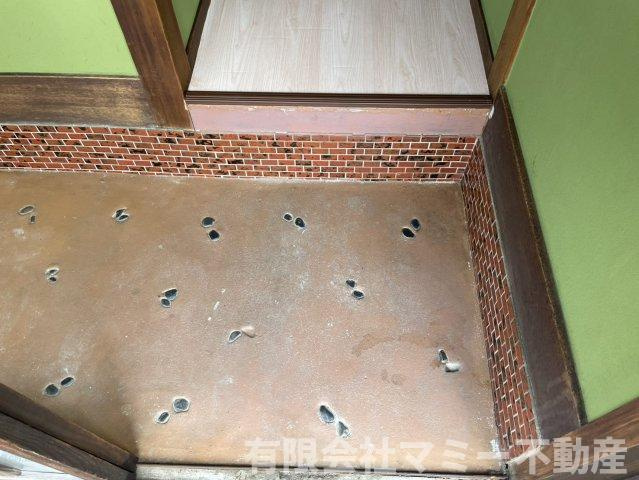 【玄関】 | 小古曾借家A