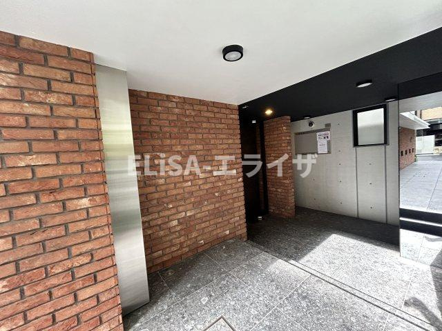 カーサ麻布ＡＮＮＥＸ　B101のエントランス