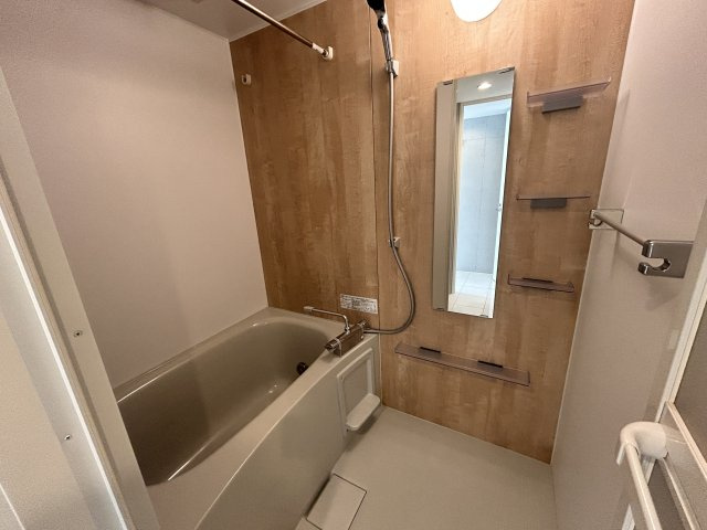 カーサ麻布ＡＮＮＥＸ　402の浴室