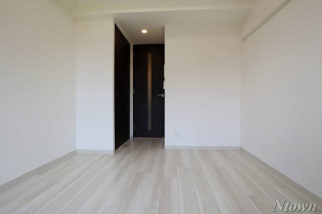 【その他】 | エステムコート名古屋新栄Ⅱアリーナ | こちらのリビングで趣味の時間をお楽しみください