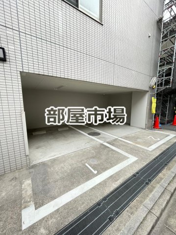 スカイコート隅田公園の駐車場