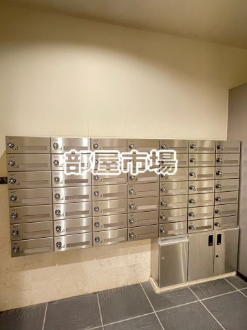 スカイコート隅田公園のロビー|メールボックス