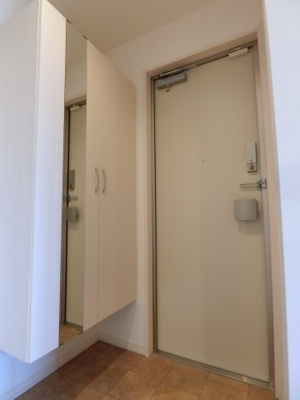 【玄関】 | ビスターレ