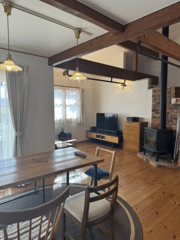 伊勢崎市田部井町1丁目の居間・リビング