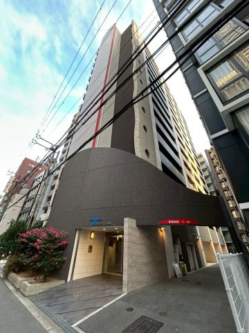 SERENiTE北浜の外観