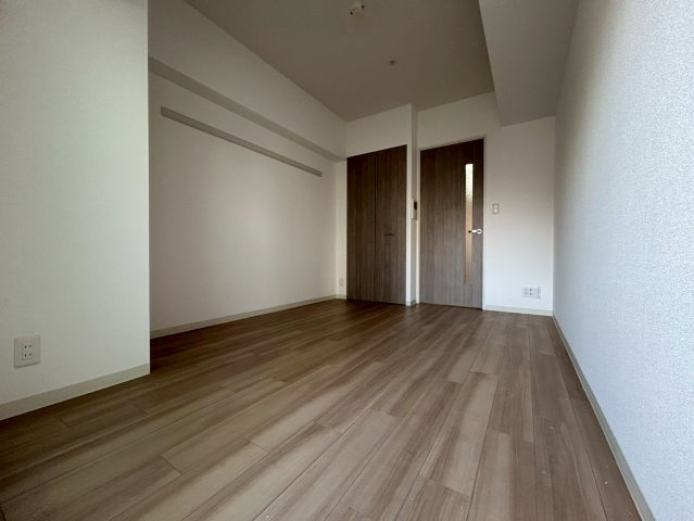 プレサンス北浜ラ・フェスタの洋室