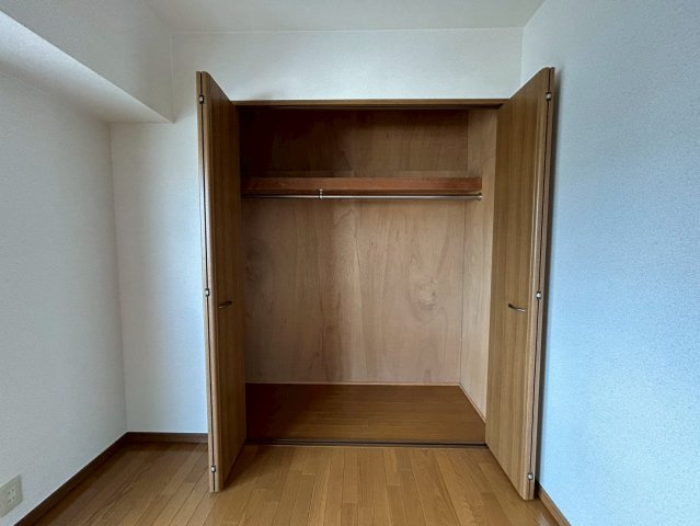 クレセール阿波座の収納