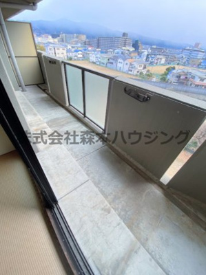 【バルコニー】 | 　セレコート住道 | お洗濯にも便利なバルコニー付き