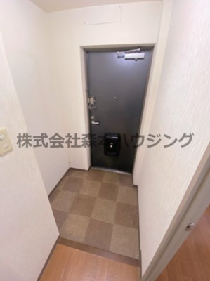 【玄関】 | 　セレコート住道 | 落ち着いた玄関です