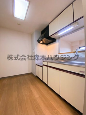 【キッチン】 | 　セレコート住道 | キッチンでお料理をお楽しみください