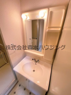 【独立洗面台】 | 　セレコート住道 | 独立洗面台で身支度をすべて済ませてしまいましょう