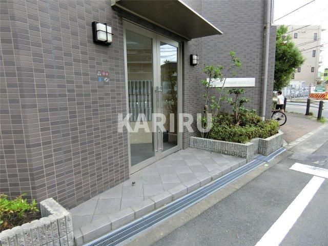 ウッディハウスウエコーのエントランス