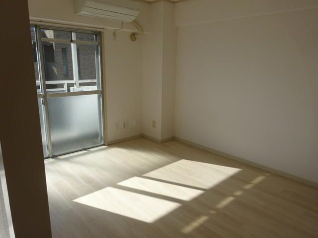 セントラルマンション武蔵野の居間・リビング