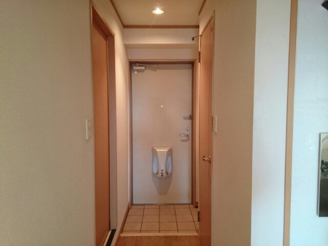 エテルノソ－レの玄関