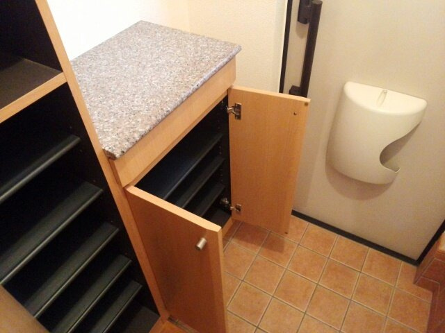 カルム　オーブの玄関