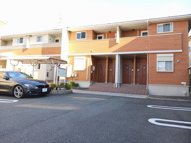 メゾン　なでしこの駐車場