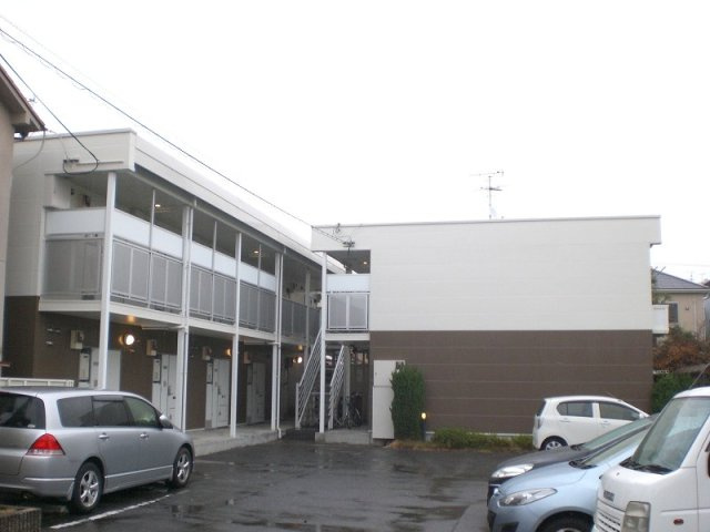 レオパレス華の外観