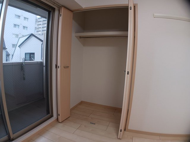 アバンシェル住吉橋の収納