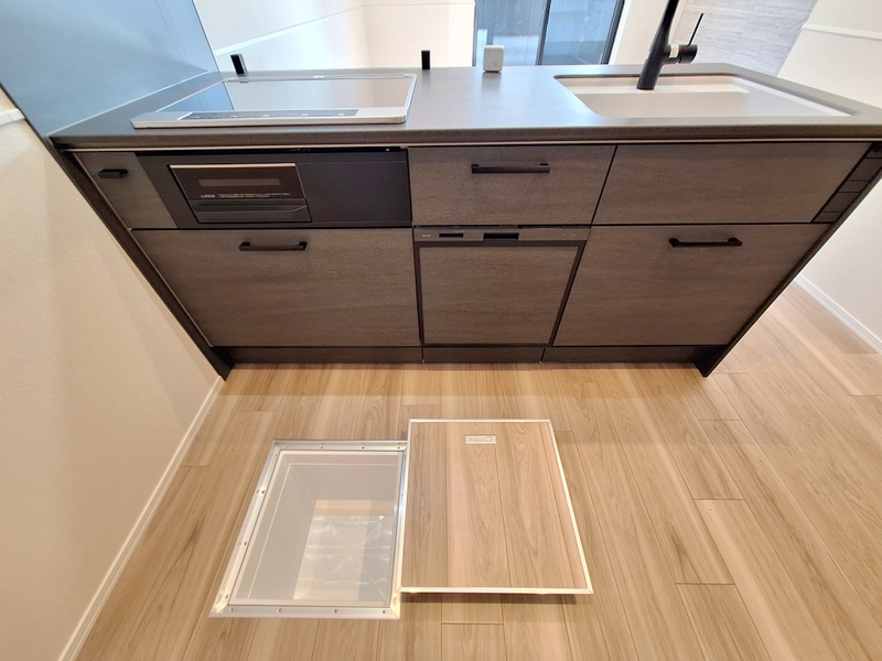 ＰＡＬＡＩＳ　ＲＡＦＦＩＮＥの収納