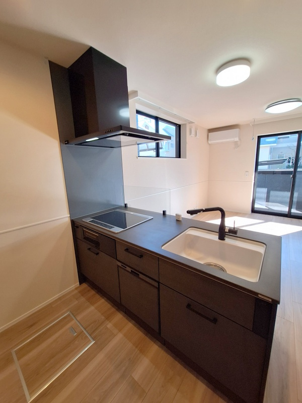 ＰＡＬＡＩＳ　ＲＡＦＦＩＮＥのキッチン