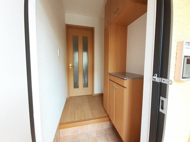 かのんⅠの玄関