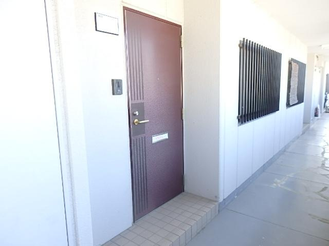 プリネールの玄関|玄関