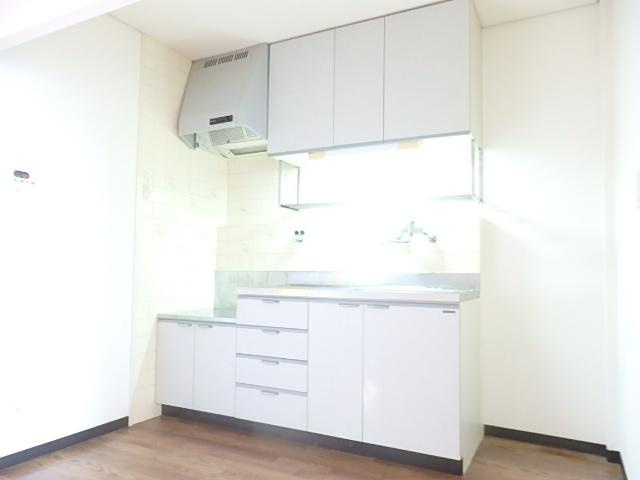 プリネールのキッチン|キッチン