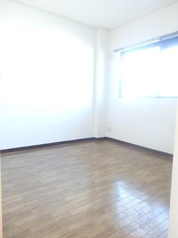 プリネールの内装|洋室