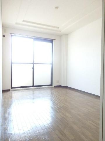 プリネールの内装|洋室