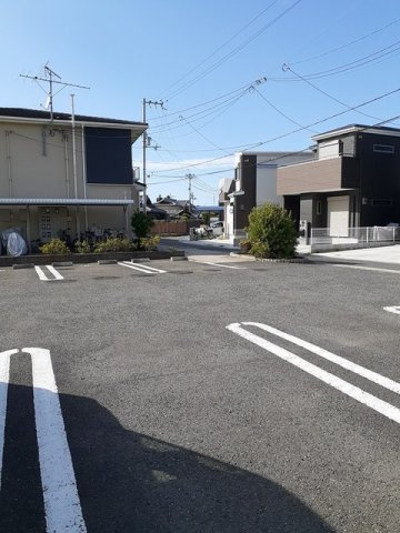 ユニゾンの駐車場