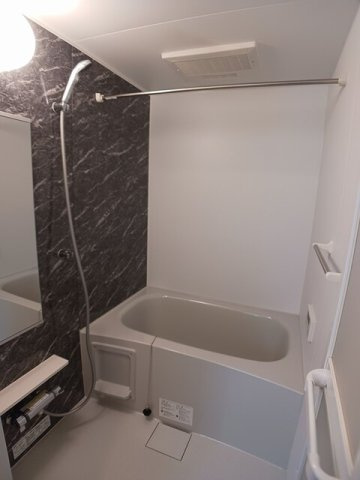 ハートランド美貴の浴室