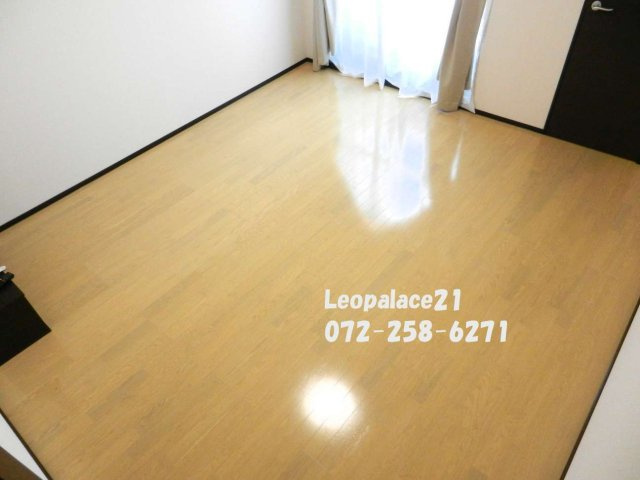 クレイノ金岡の居間・リビング|建築中の為　同タイプの室内写真になります。