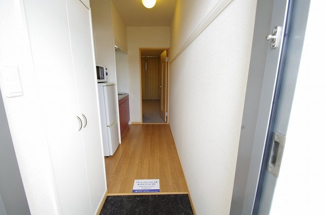 レオパレスＶＥＧＡの玄関